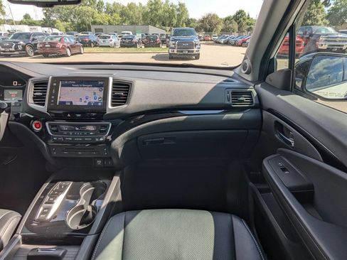 Used 2016 Honda Pilot Elite image 19