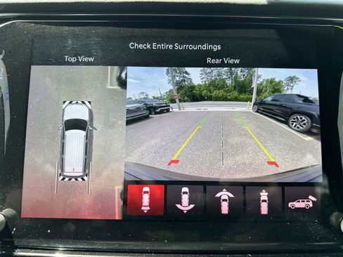 Used 2024 Jeep Grand Wagoneer L Series II w/ Quick Order Packagew 28T image 25