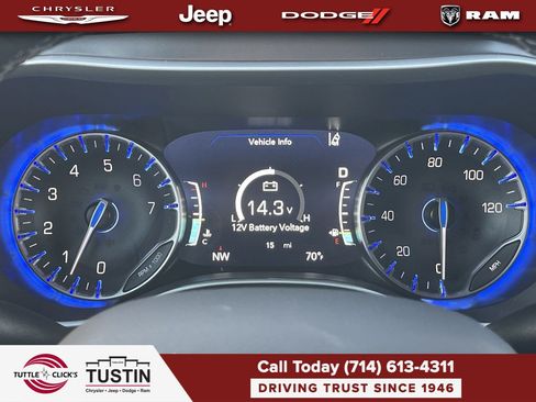 New 2026 Chrysler Pacifica Select FWD image 24