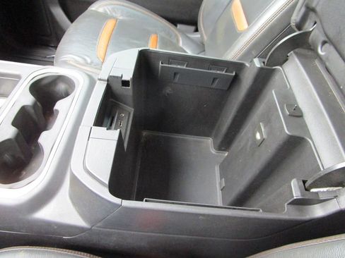 Used 2021 GMC Sierra 1500 AT4 image 39