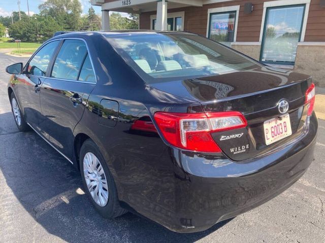 Used 2013 Toyota Camry LE FWD image 5