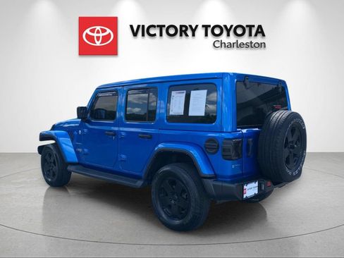Used 2024 Jeep Wrangler Unlimited Sahara AWD/4WD image 3