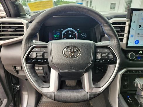 Used 2023 Toyota Tundra Platinum AWD/4WD image 28
