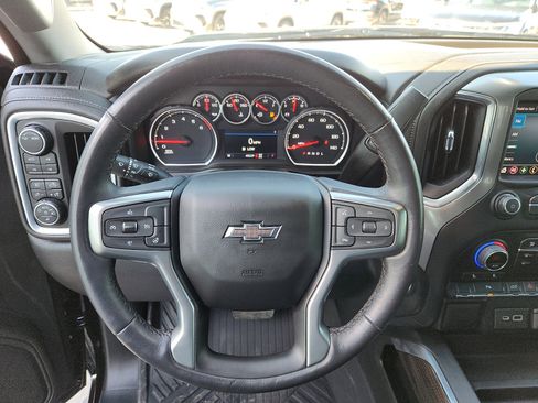 Used 2022 Chevrolet Silverado 1500 LT Trail Boss w/ Safety Package image 16