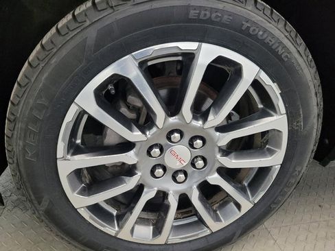 Used 2020 GMC Acadia Denali AWD/4WD image 31