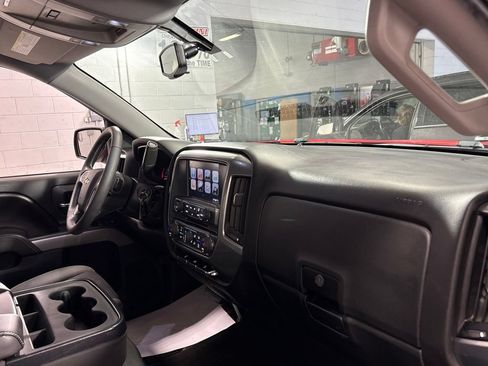 Used 2017 Chevrolet Silverado 1500 LT w/ All Star Edition AWD/4WD image 29
