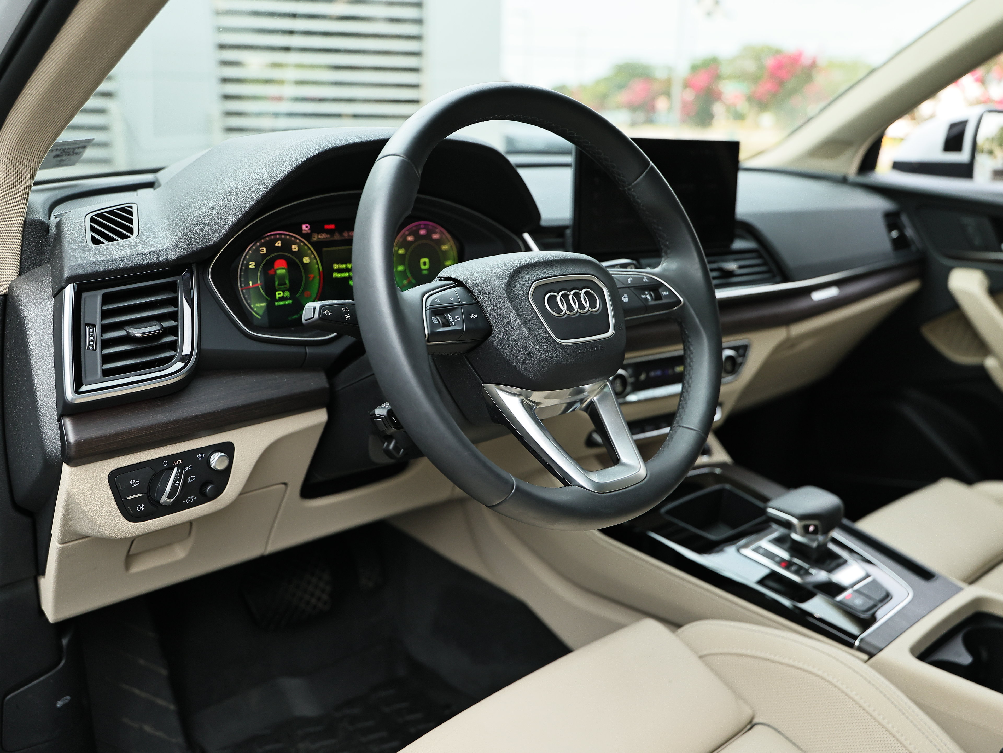 Used 2025 Audi Q5 Prestige AWD/4WD image 20