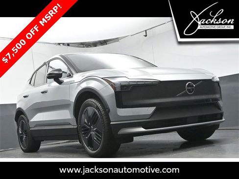 Used 2026 Volvo EX30 Cross Country Ultra image 31