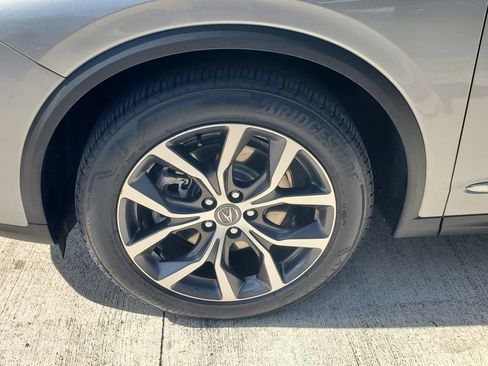 Certified 2024 Acura MDX FWD w/ Technology Package image 4