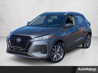 Used 2024 Nissan Kicks SV
