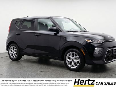 Used 2025 Kia Soul LX w/ LX Technology Package