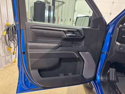 Used 2022 GMC Sierra 1500 AT4X AWD/4WD image 12