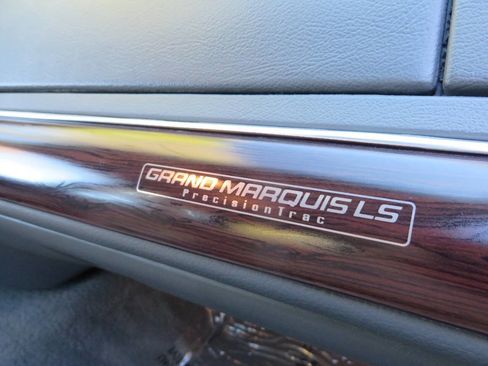 Used 2003 Mercury Grand Marquis LS image 17
