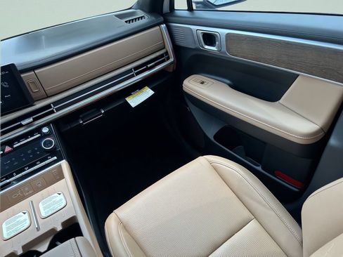 New 2026 Hyundai Santa Fe Limited FWD image 19