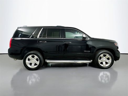 Used 2015 Chevrolet Tahoe LTZ image 9