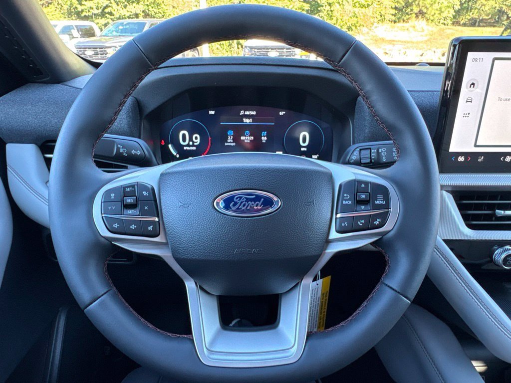 New 2027 Ford Explorer Active w/ Active Comfort Package AWD/4WD image 17