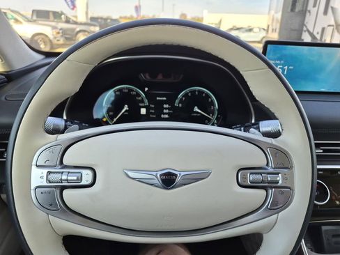 Used 2024 Genesis GV80 3.5T w/ Prestige Package image 24
