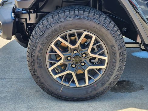 New 2025 Jeep Wrangler Sahara image 10