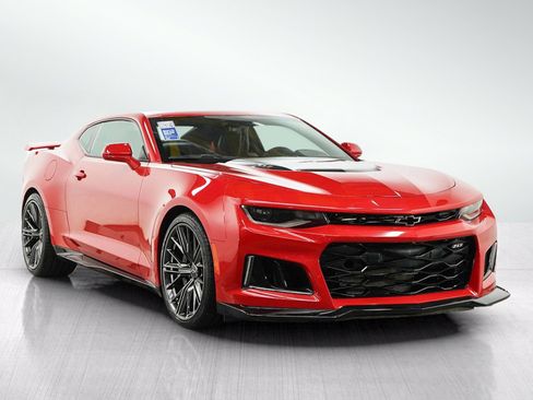 Used 2020 Chevrolet Camaro ZL1 RWD image 7