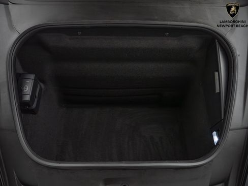 Used 2025 Porsche 911 Carrera image 10