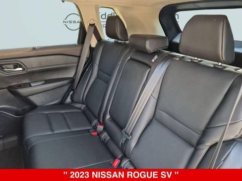 Certified 2023 Nissan Rogue SV w/ SV Premium B Package AWD/4WD image 36