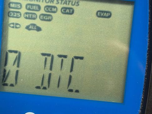 Used 2021 Toyota Tacoma SR5 image 3