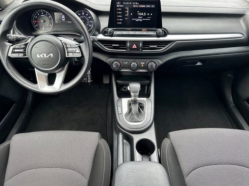 Used 2023 Kia Forte LXS image 13