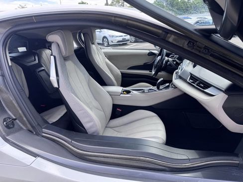 Used 2016 BMW i8 AWD/4WD image 20