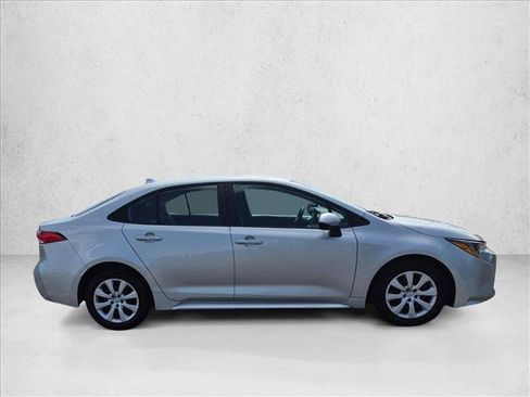 Certified 2024 Toyota Corolla LE FWD image 4