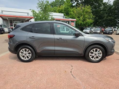 Used 2025 Ford Escape Active AWD/4WD image 6