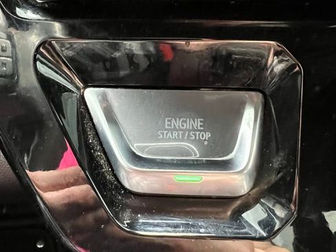 Used 2023 GMC Sierra 1500 AT4 w/ Technology Package image 12