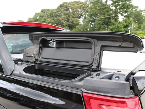 Used 2006 Cadillac Escalade EXT image 14