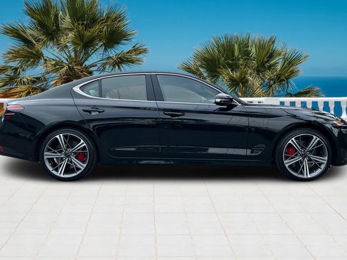 Used 2025 Genesis G70 2.5T w/ Sport Prestige Package image 4