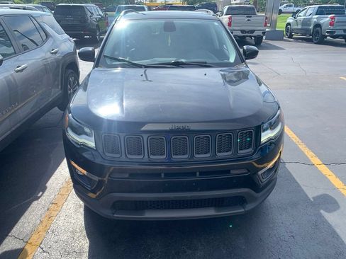 Used 2019 Jeep Compass High Altitude AWD/4WD image 3