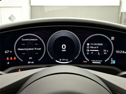 New 2025 Porsche Taycan 4S image 9