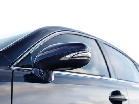 Used 2011 Lexus IS 250 image 32