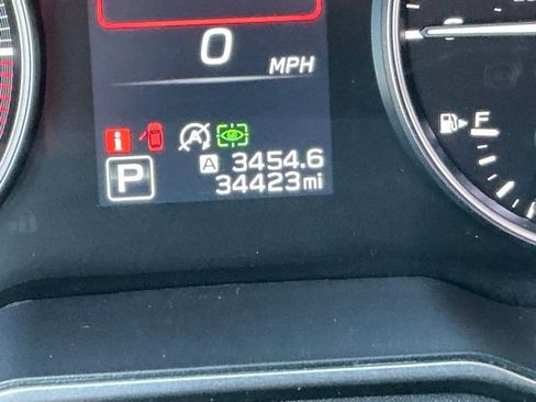 Certified 2023 Subaru Outback Limited image 31