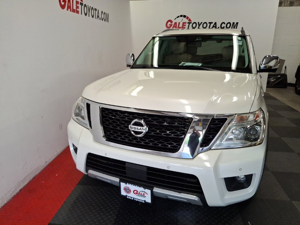 Used 2018 Nissan Armada Platinum w/ Captain Seat Package RWD image 3