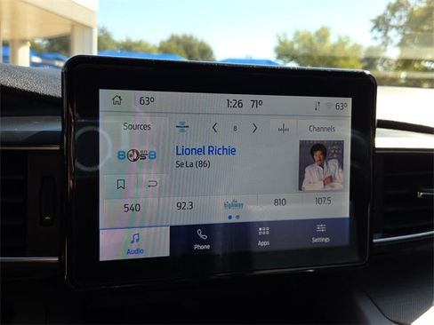 Used 2022 Ford Explorer XLT w/ Equipment Group 202A image 19