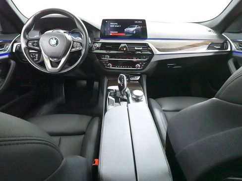 Used 2019 BMW 530i xDrive w/ Convenience Package AWD/4WD image 11