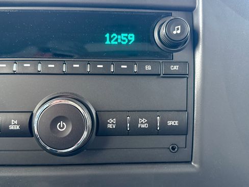 New 2025 Chevrolet Express 3500 1WT w/ Power Convenience Package image 31