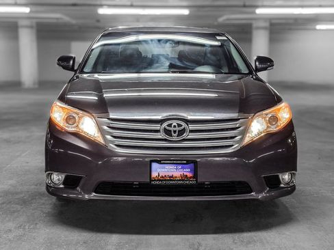 Used 2012 Toyota Avalon Limited FWD image 10