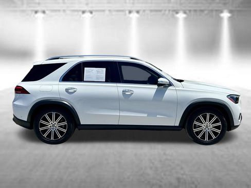 Used 2024 Mercedes-Benz GLE 450 4MATIC image 4