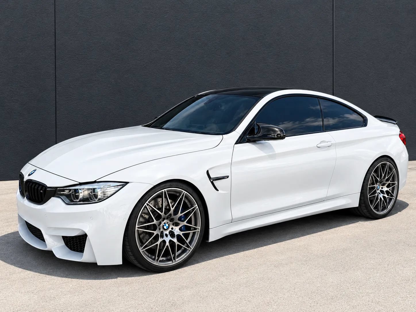 Used 2017 BMW M4 Coupe RWD image 6