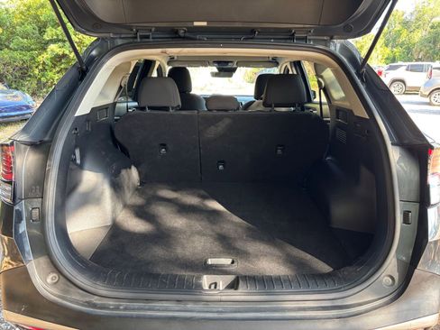 Used 2024 Kia Sportage LX image 31