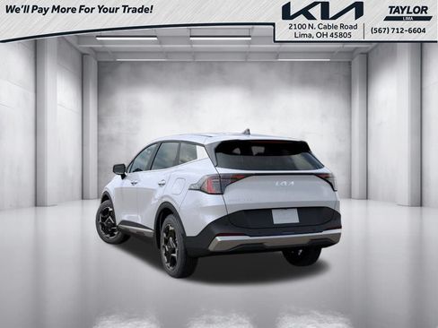 New 2026 Kia Sportage EX FWD image 4