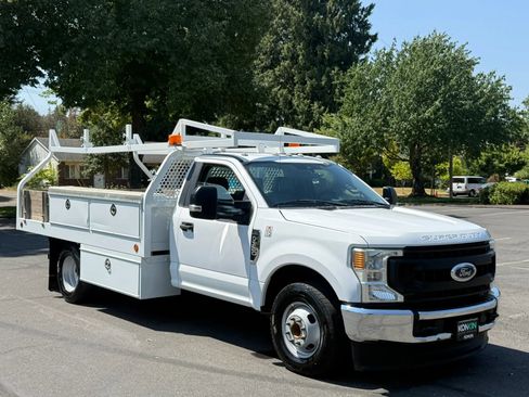 Used 2020 Ford F350 XL w/ Power Equipment Group RWD image 7
