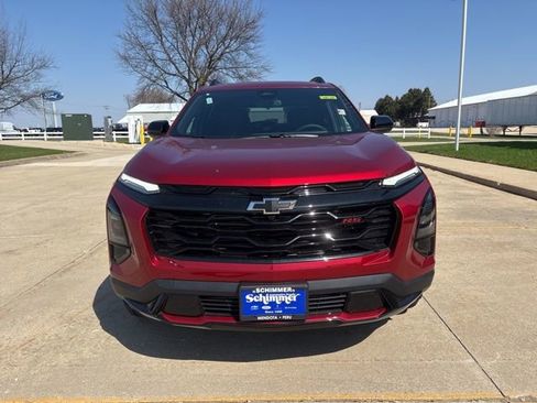 New 2026 Chevrolet Equinox RS w/ LPO, Floor Liner Package AWD/4WD image 3