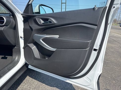 New 2026 Chevrolet Trax LS w/ LS Convenience Package FWD image 21