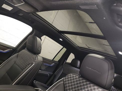 New 2026 GMC Acadia Denali w/ Super Cruise Package image 26